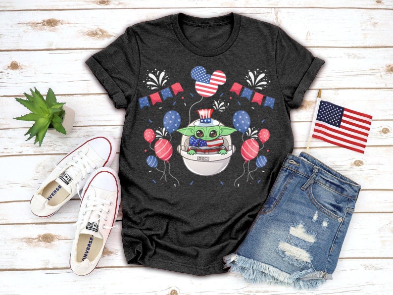 Baby Yoda Fourth of July Tee