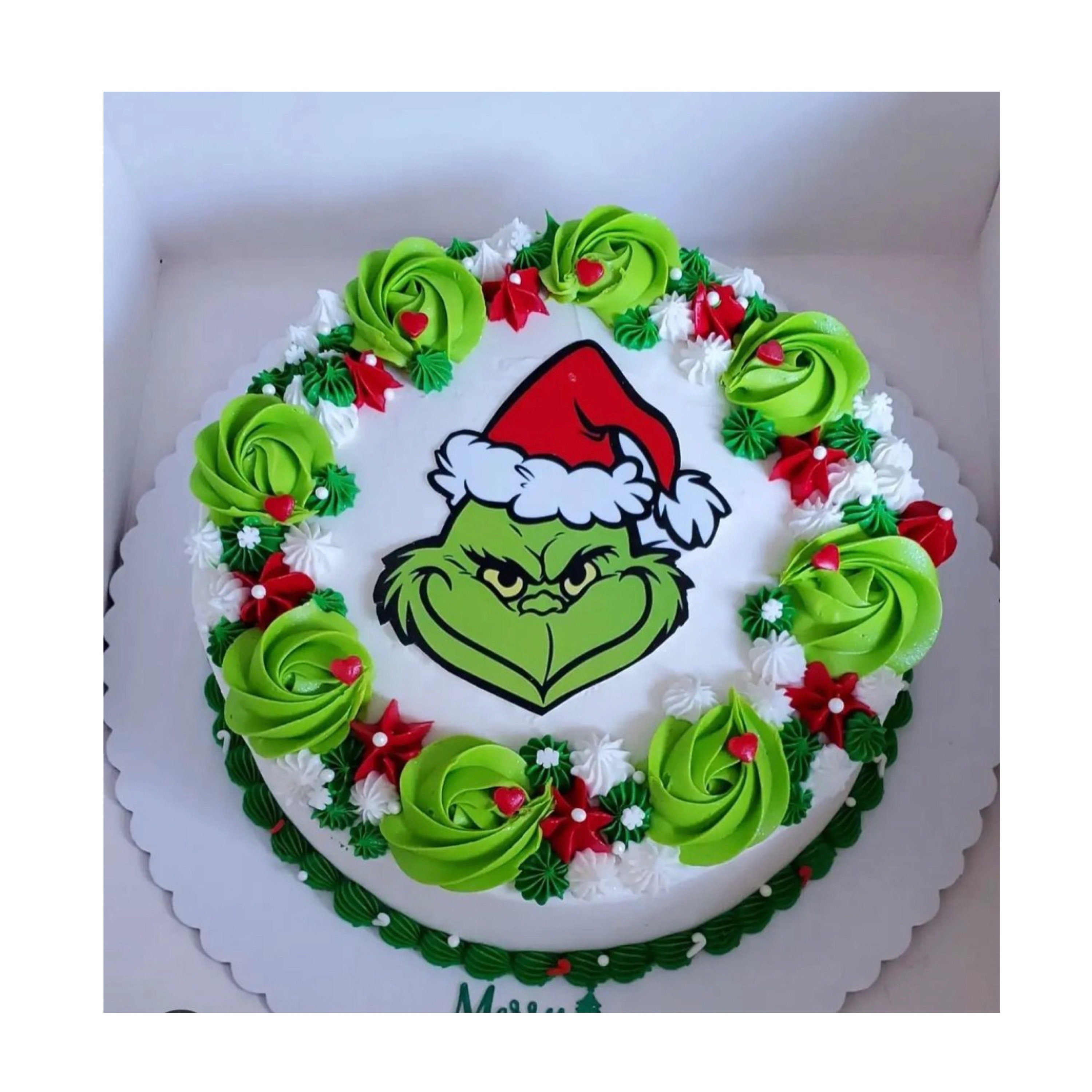 Grinch Cake for Christmas - The Bearfoot Baker