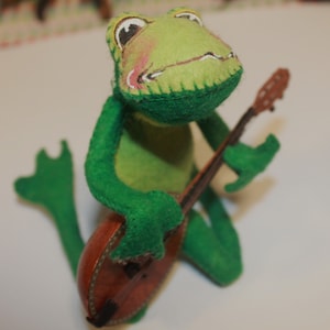 Vintage 1969 Annalee Bendable Frog RARE