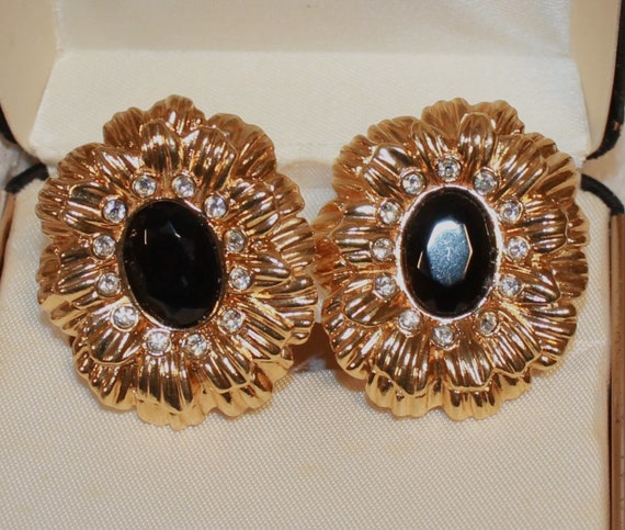 Vintage Elizabeth Taylor For Avon Clip Earrings S… - image 2