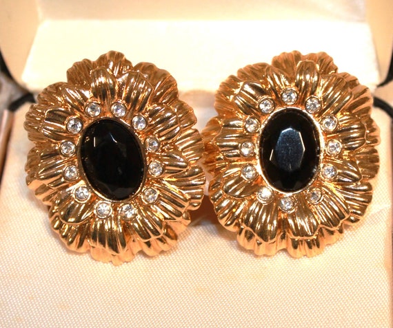 Vintage Elizabeth Taylor For Avon Clip Earrings S… - image 1