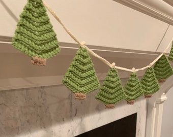Crochet Holiday Tree Garland