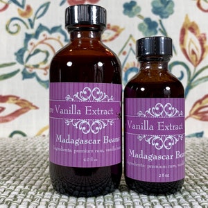 White Rum Vanilla Extract: Madagascar Vanilla Bean, Homemade