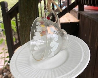 Vintage Tea Cup Bird Feeder