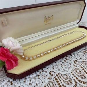 Vintage Lotus De Luxe Simulated Pearl Necklace Original Box and Silver Clasp Etsy UK