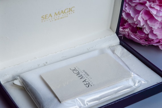 Vintage Mikimoto Sea Magic 6mm Pearl Necklace 14 Carat Gold Clasp Box Certificate