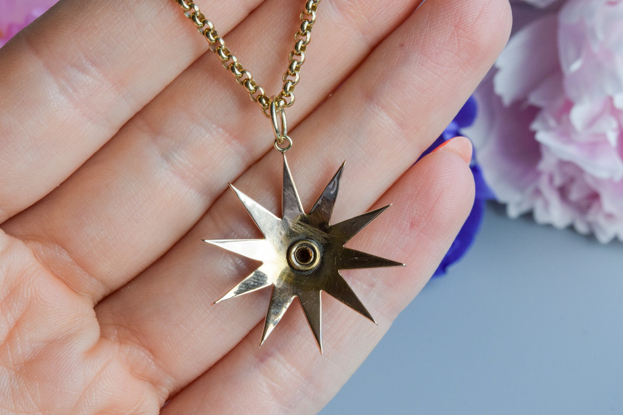 イギリス ビクトリア朝　アンティークネックレス☆ シードパール アンティークビクトリア朝のシードパールスターバーストペンダント