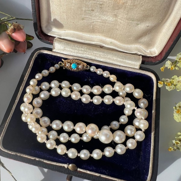 Vintage fine graduated cultured akoya pearl necklace turquoise pearl 9 carat gold clasp 47cm length