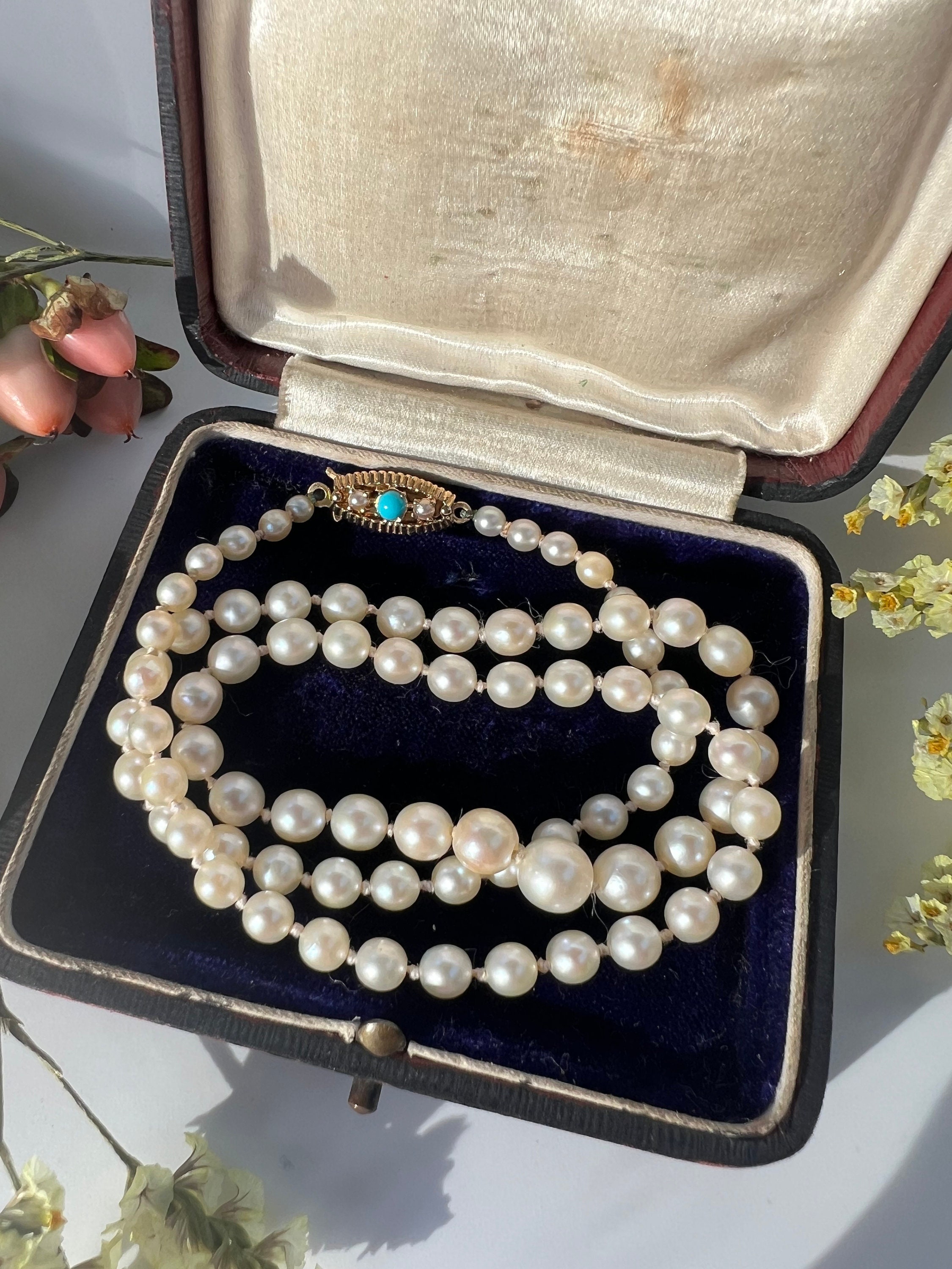Vintage Fine Graduated Cultured Akoya Pearl Necklace