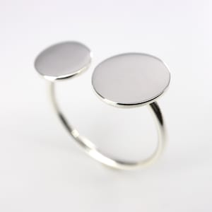Anillo minimalista de plata de ley 925 con grabado personalizable, anillo de sello ajustable, regalo para novia
