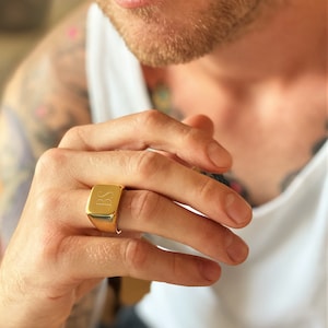 Signet ring men engraving customizable chunky ring gold stacking ring customizable initial statement ring vintage men's ring gift