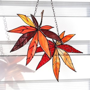 Suncatcher Fächerahorn Rote Blätter Glasmalerei Fenster Dekor Hängen Wohnkultur Geschenk für Gärtner Glas Wandkunst Fensterbilder