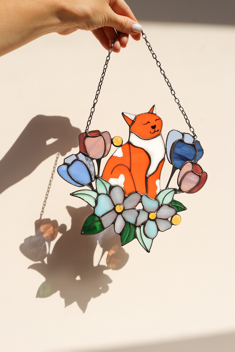 Suncatcher Orange Cat in Tulip Flowers Stained Glass Window Hangins Glass Wall Decor Cat Art gift Mother’s day gift Custom Cat orange with white