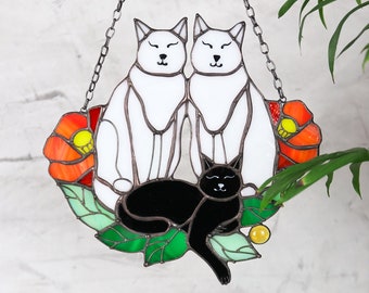 Attrape-soleil trois chats en fleurs vitrail Hangins décoration murale en verre chat Art cadeau chat personnalisé idée cadeau pour amoureux des chats cadeau fait main