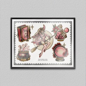Puede incluir: Una ilustraci&oacute;n de estilo vintage de una bruja volando en una escoba con un caldero, un libro de hechizos, una botella de poci&oacute;n de amor y una bola de cristal. La bruja lleva un vestido rosa y un sombrero de bruja. La ilustraci&oacute;n est&aacute; en un marco negro con un fondo blanco.