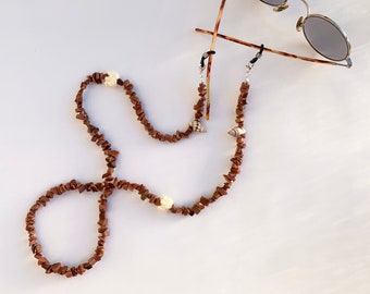 Sunglasses Chain with sunstone, little elephant and shell -  catena catenella per occhiali con pietra del sole, fatta a mano