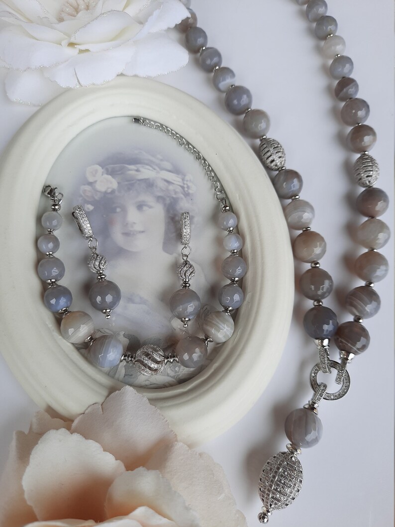 Premium quality grey agate earrings