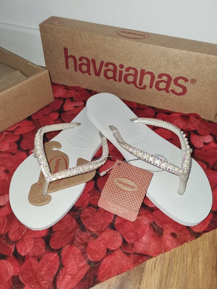 Jeweled flip flops España
