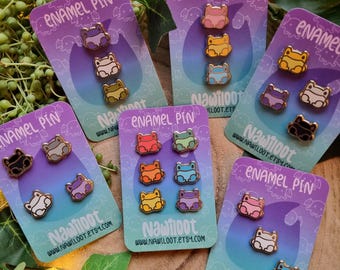 Froggy Enamel Pin: Gold Micro Filler Pins