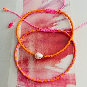 2er Set Armband Makramee Süßwasserperle Pink Orange Armband Minimalistisch Freundschaftsarmband Süßwasserperle Makramee Armband Pink Gold Bild 4