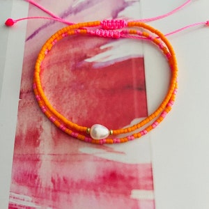 2er Set Armband Makramee Süßwasserperle Pink Orange Armband Minimalistisch Freundschaftsarmband Süßwasserperle Makramee Armband Pink Gold Bild 6