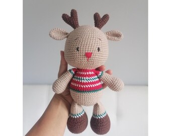 Crochet Christmas Deer: Amigurumi Stuffed Plush Toy