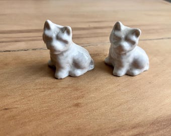 Wade Whimsie rare miniature ceramic white West Highland Terrier figurine, Scottie dog, 1990