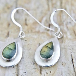 Labradorite drop earrings -silver - handmade