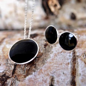 Whitby jet gift set - jet pendant with chain and jet stud earrings - sterling silver