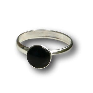 Whitby Jet Round Sterling Silver Ring - Handmade in the Peak District