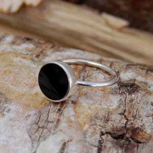 Whitby Jet Round Sterling Silver ring - Handmade in the Peak District