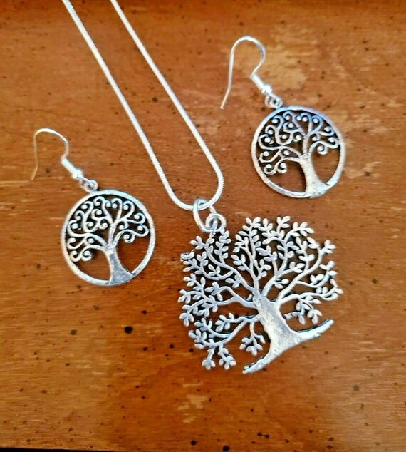 Goodtrading 925 Sterling Silver Plated Tree Of Life Pendant & 18” Necklace Chain Earrings Set