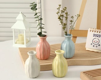 Mini Ceramic flower Vase colorful hydroponic plant vases Flower Arrangement Pot Room Decor 7.7 x 4.5 Cm