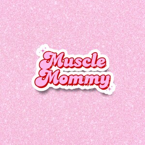Muscle Mommy-sticker, trendy fitnesssticker, waterbestendig vinyl, girly gymstickers, schattige fitnessstickers voor waterfles, empowerment