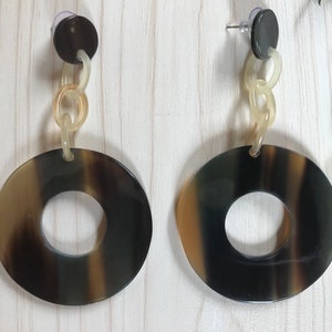 Büffelhorn Ohrringe, Handgemachte Ohrringe, handgemachte Büffelhorn Ohrringe, Handgefertigter Schmuck, Büffelhorn Schmuck