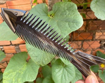 水牛ヘアコーム 水牛の角で作られたヘアコーム、ヘア用コーム、ウェディング