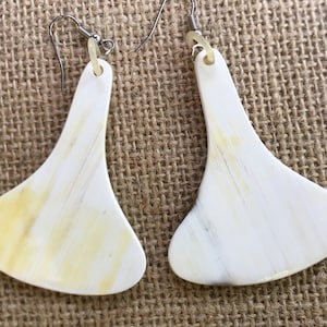 Natürliche Buffalo Horn Ohrringe, Handgefertigte Ohrringe, Handgefertigte Buffalo Horn Ohrringe, Handgemachter Schmuck, Buffalo Horn Schmuck