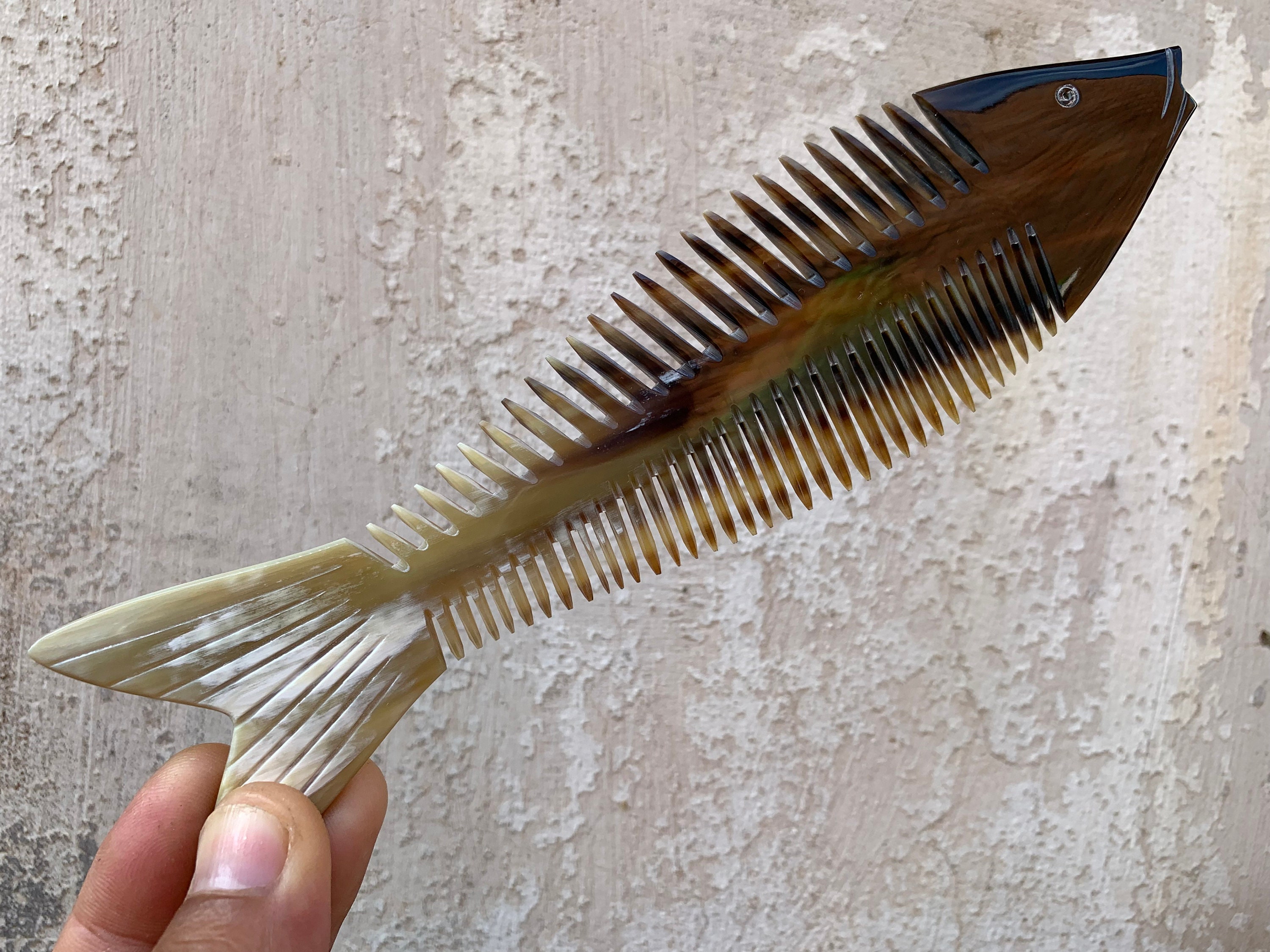 水牛の角で作られたヘアコーム、ヘア用コーム、ウェディングコーム