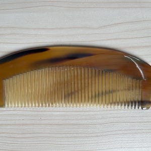 Buffalo Horn Comb, Comb For Hair, Horn Comb, Anti Static Comb, Curly Hair Comb, Handcrafted comb, Gift for her, big comb