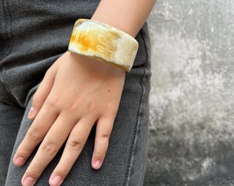 Beautiful Horn Bracelet, Horn Handmade Bangle Bracelet, Horn Jewelry Vietnam, Unique Bangle Bracelet, Gift For her, Buffalo horn bracelet