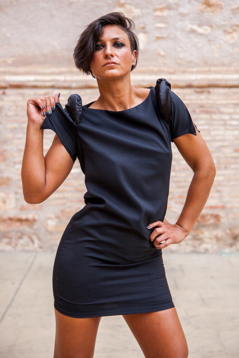 Women/'s dress