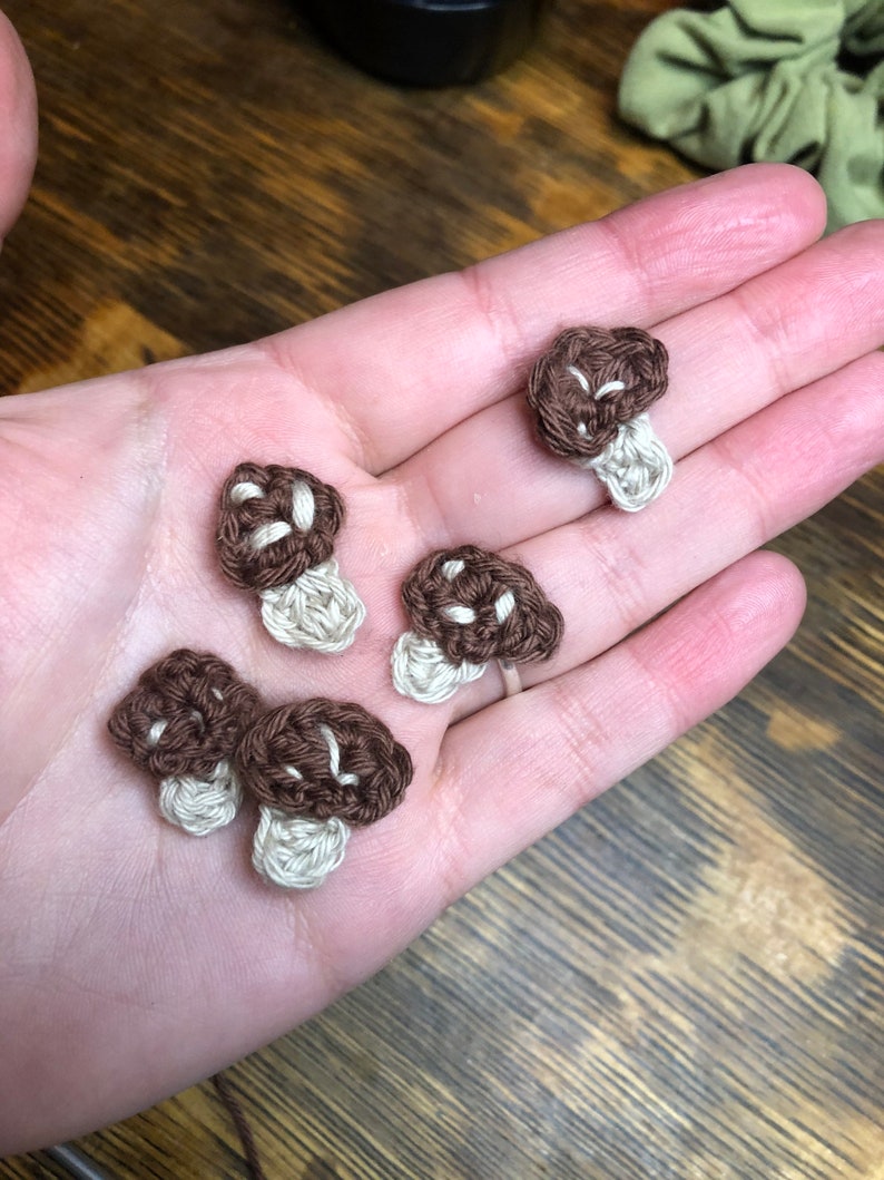 Mushroom Tic-Tac-Toe Portable Game Set CROCHET PATTERN PDF Download image 8