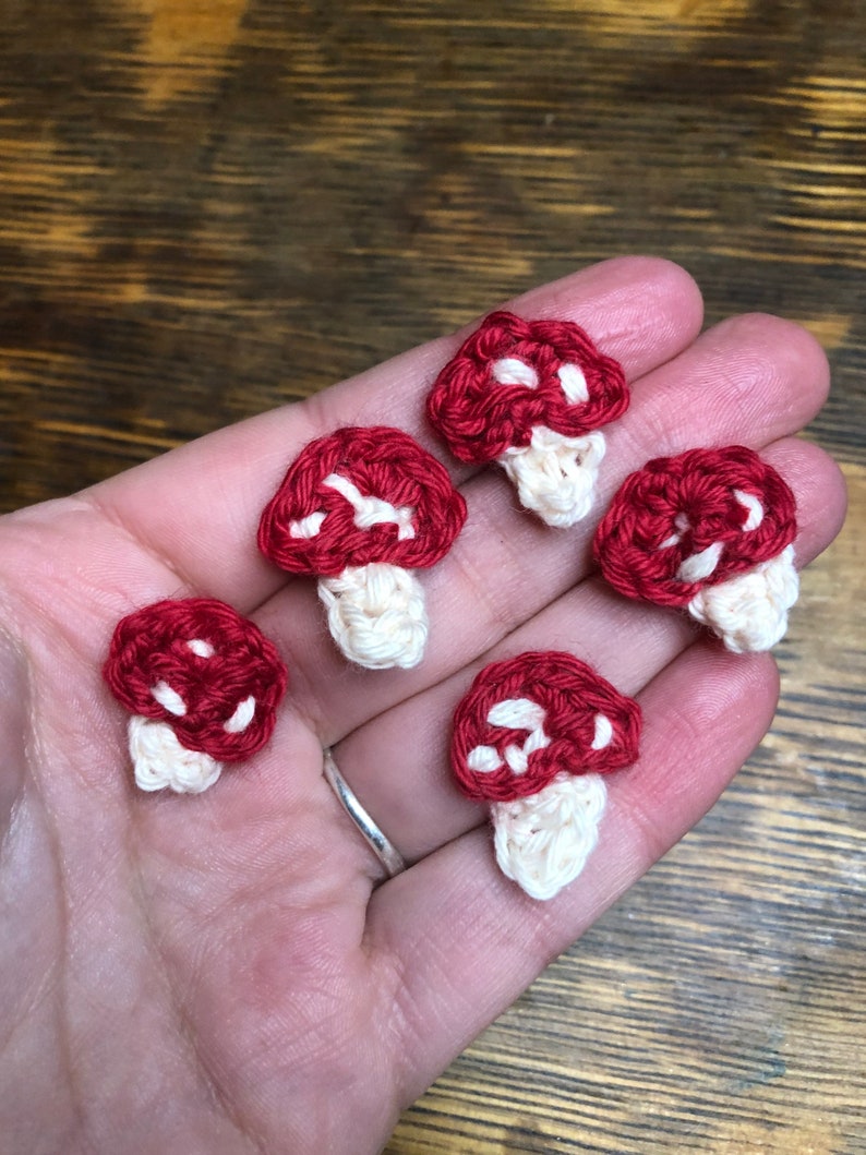 Mushroom Tic-Tac-Toe Portable Game Set CROCHET PATTERN PDF Download image 6