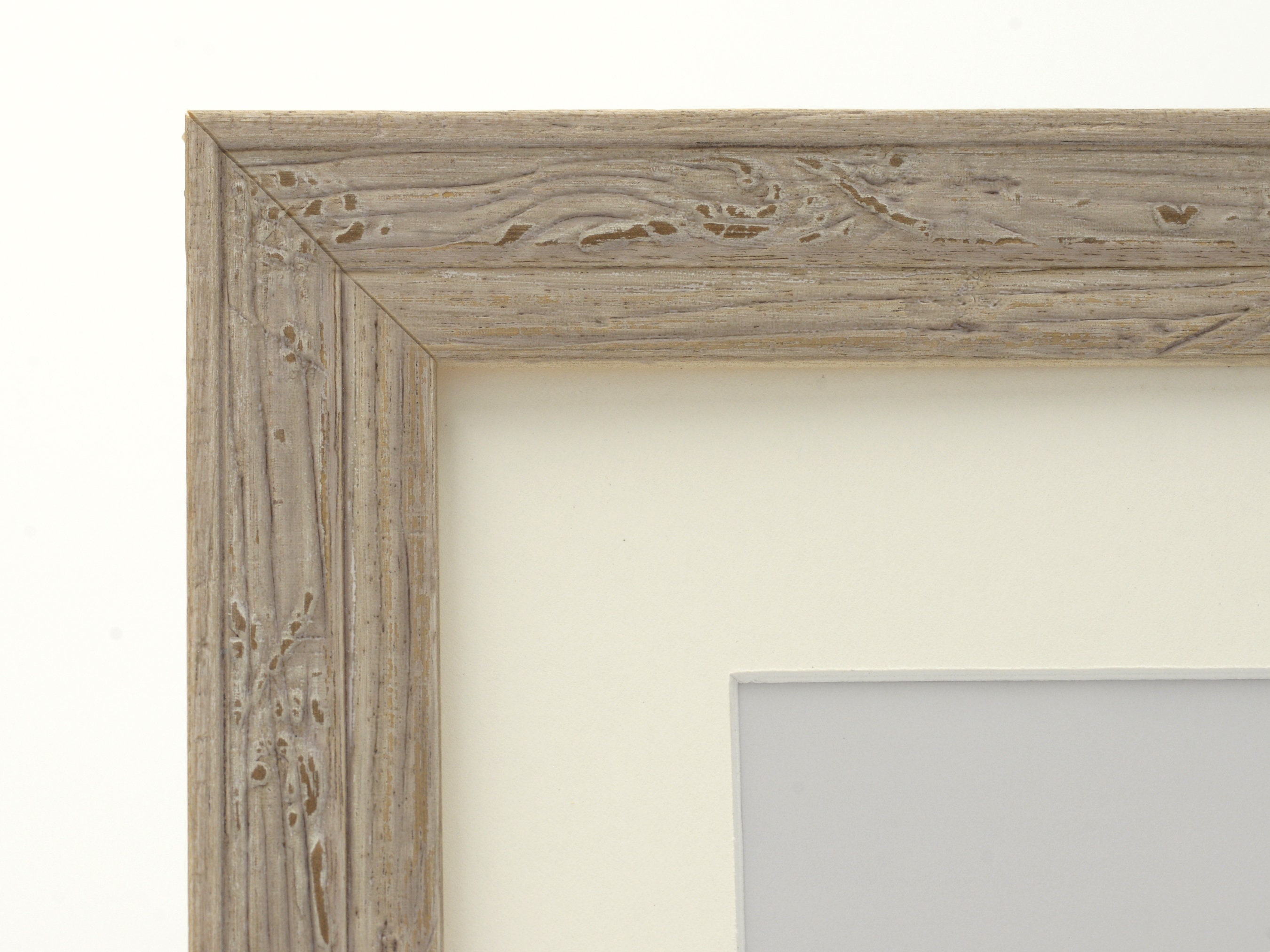 Distressed Grey Scoop Profile Tabletop Frame, 8x10