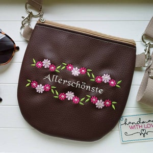 Kleine Umhängetasche Dirndltasche Trachtentasche bestickt aus braunem Kunstleder, Schultertasche, Handytasche Crossbody Bag