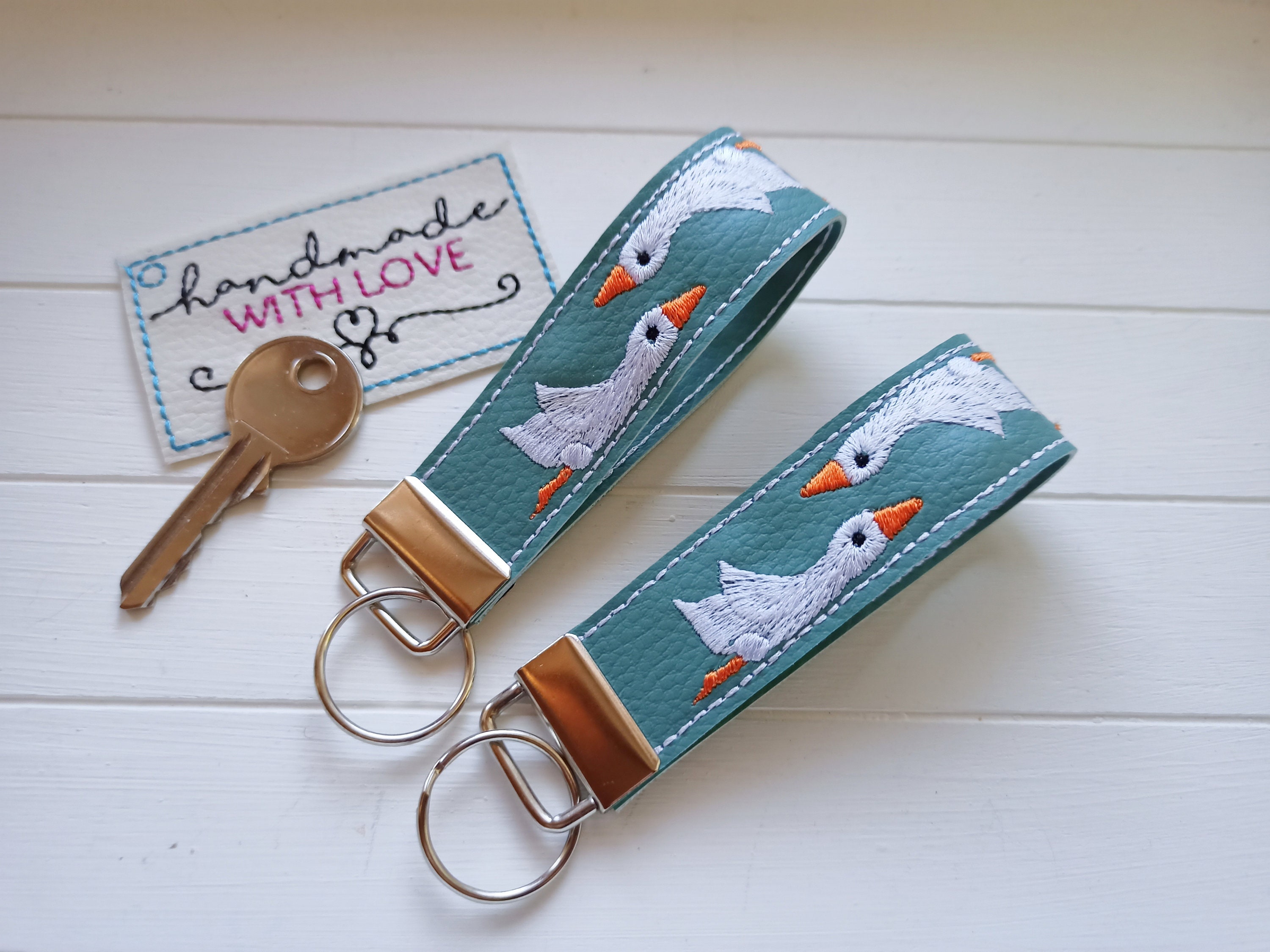 NICI Kuscheltier Schneegans 'Dr. Schnaddel' – 25 Cm, Mit Schal