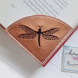 Corner bookmark dragonfly embroidered faux leather, reading corner gift bookworm bookworm Christmas