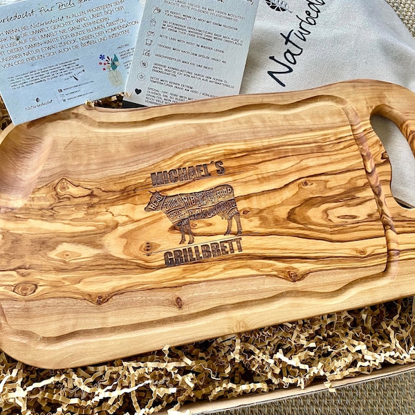 Schneidebrett Männer - Geschenk für Männer - Holzbrett mit Rinde aus Olivenholz als Grillbrett oder Steakbrett zum Vatertag