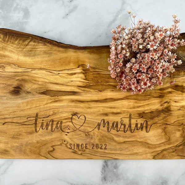 Personalized wedding gift - cutting board with engraving for the wedding - olive wood board as a gift for the wedding - with engraving + bark