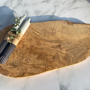 Personalized wedding gift - cutting board with engraving for the wedding - olive wood board as a wedding gift - with engraving + bark